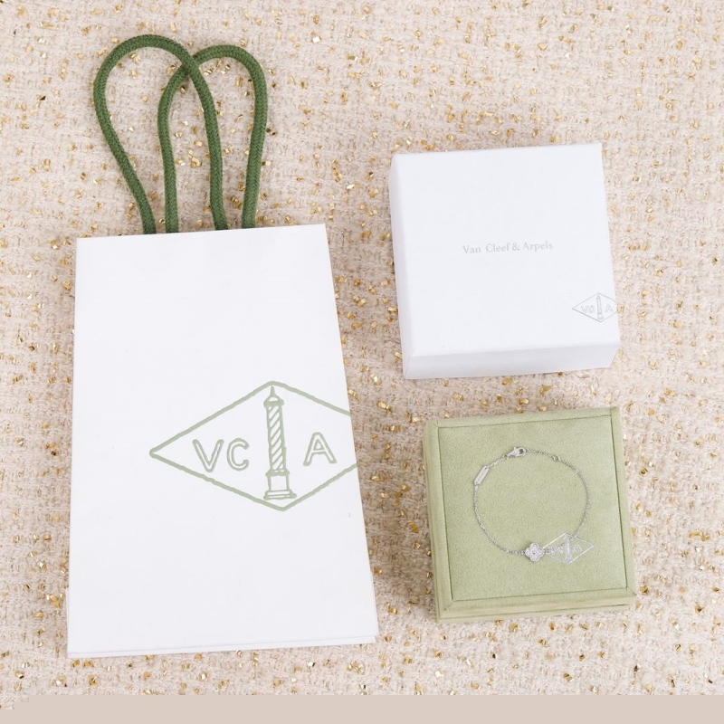 Vca Bracelets